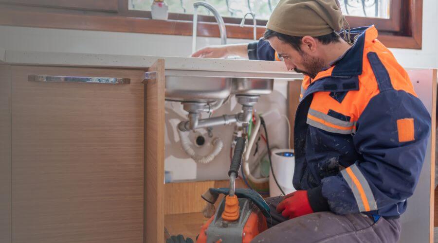 Professional bathroom faucet installation services in San Felipe, TX